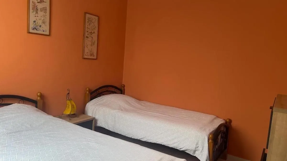 Charmant Appartement 2 Chambres As-Suwajra 0*,